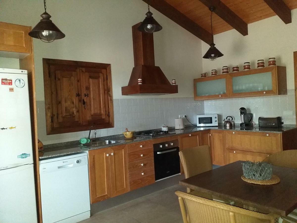 Mas Dels Bonos Guest House Deltebre Bagian luar foto